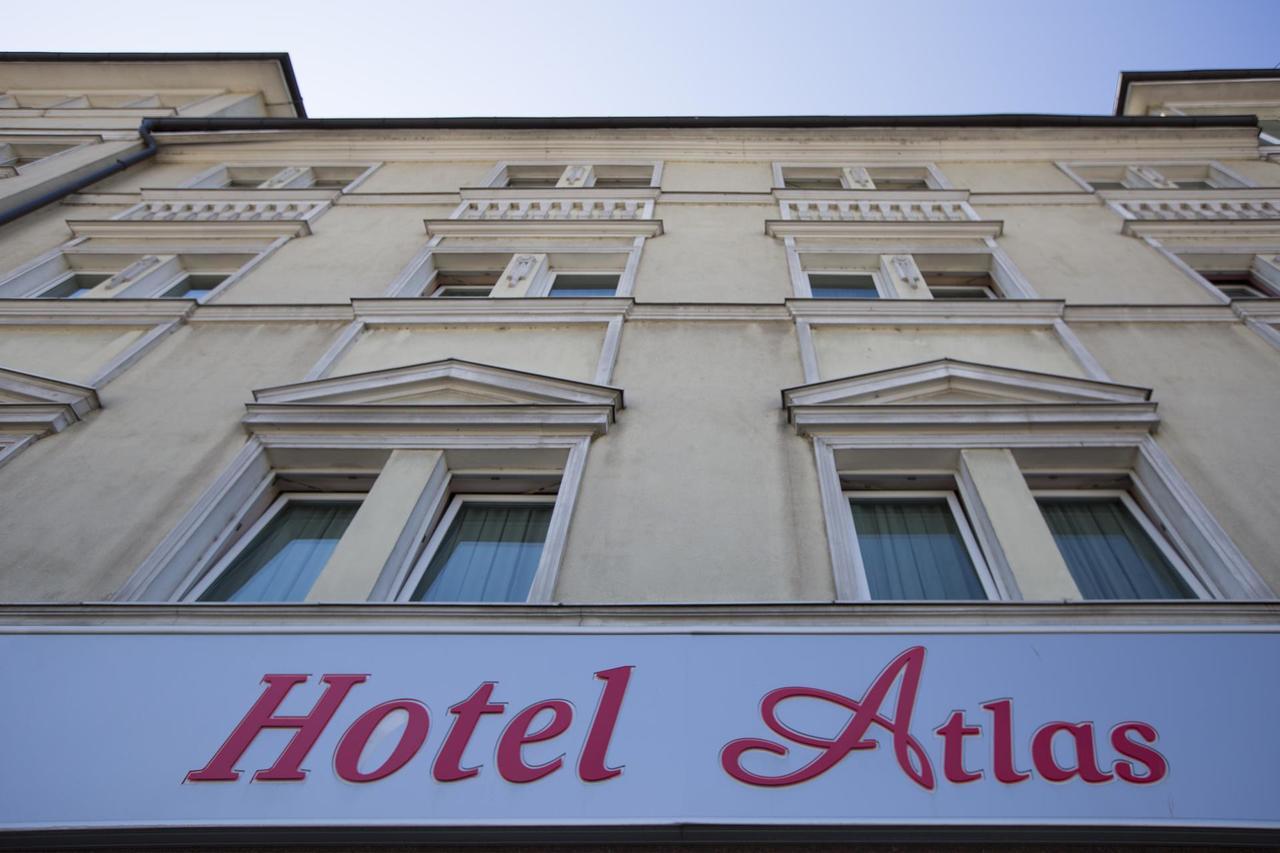 Hotel Atlas Novi Pazar Exterior foto