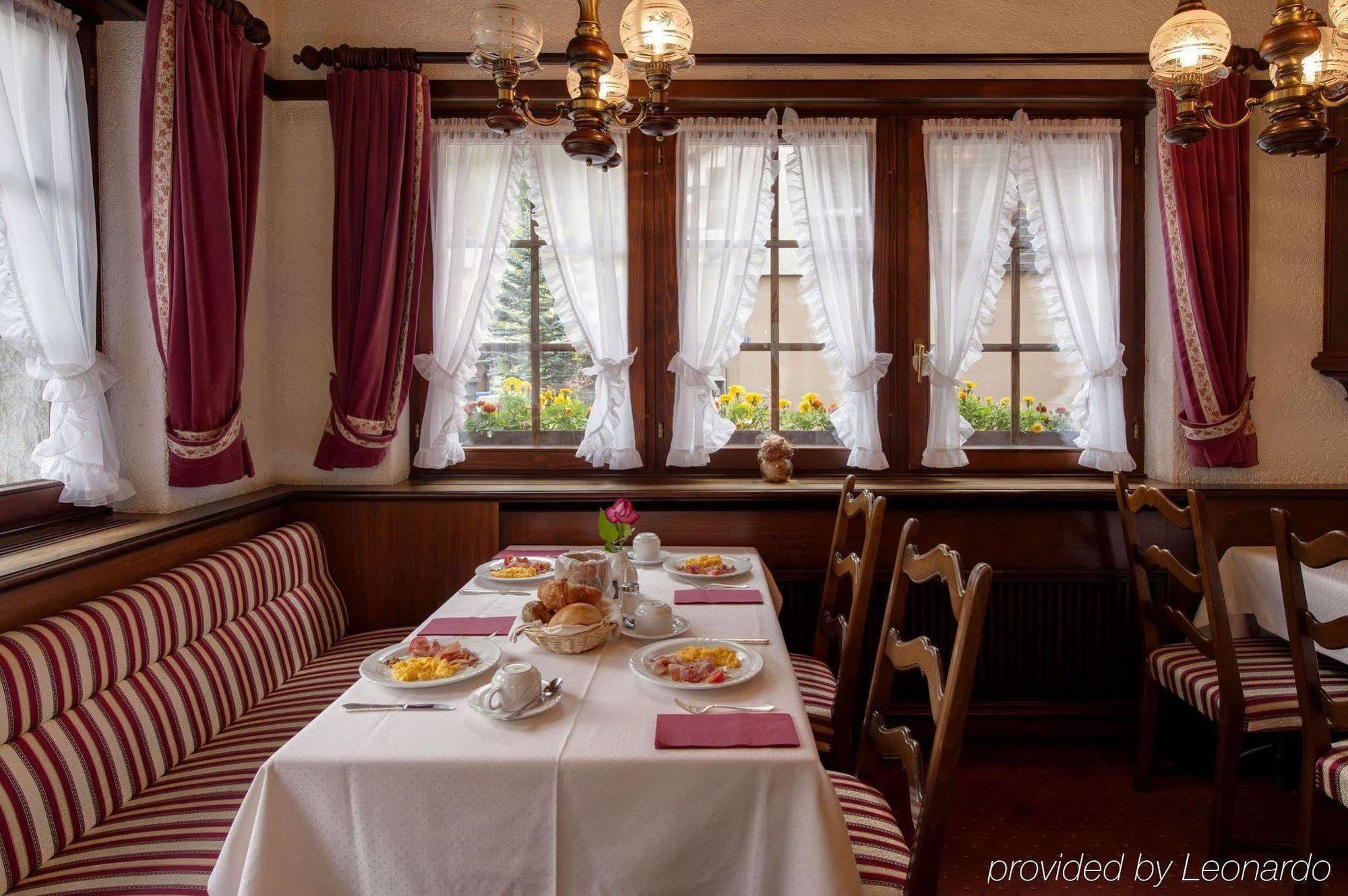 Hotel Astoria Zermatt Restaurante foto