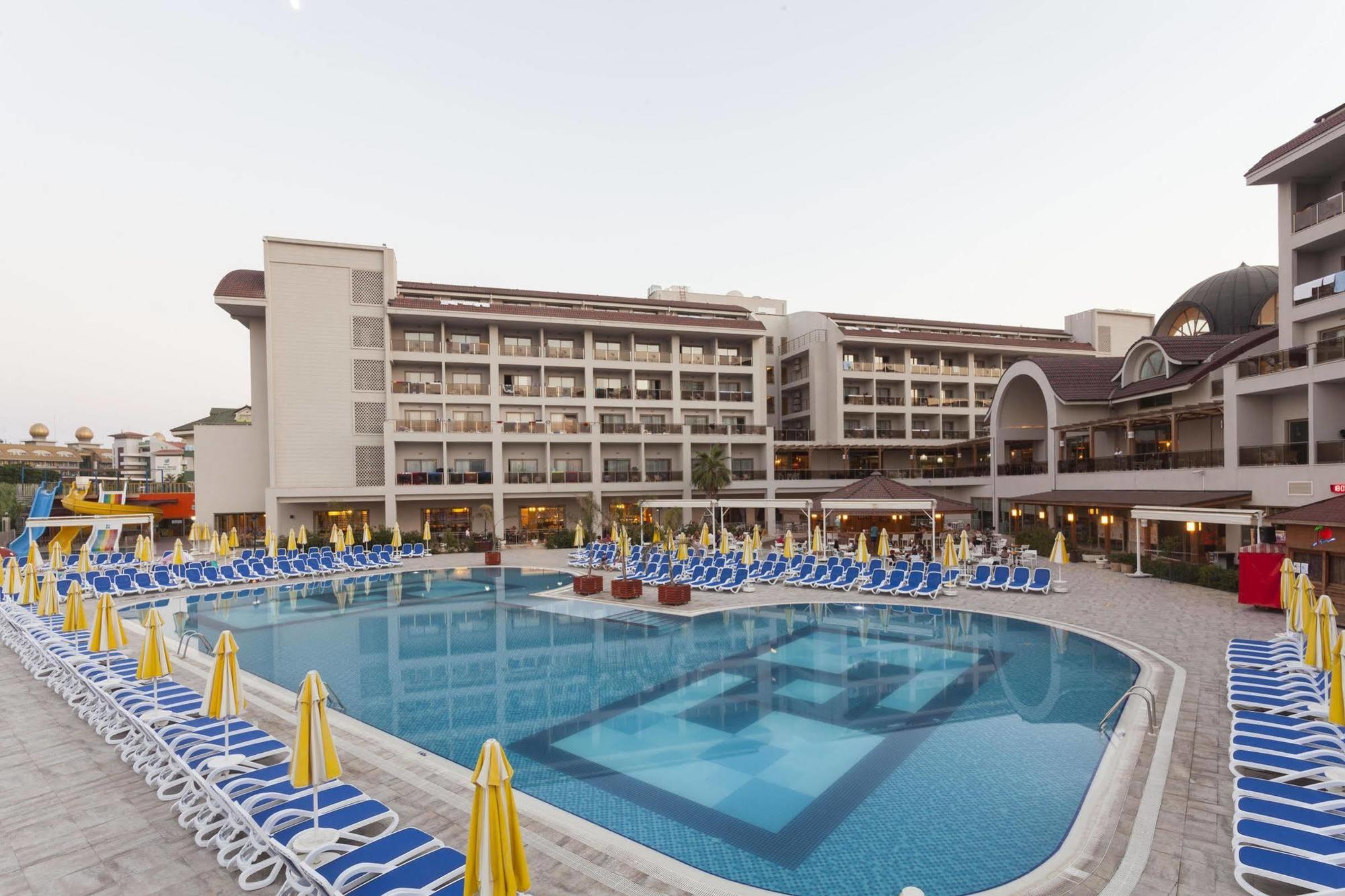 Seher Sun Palace Resort And Spa Side Exterior foto