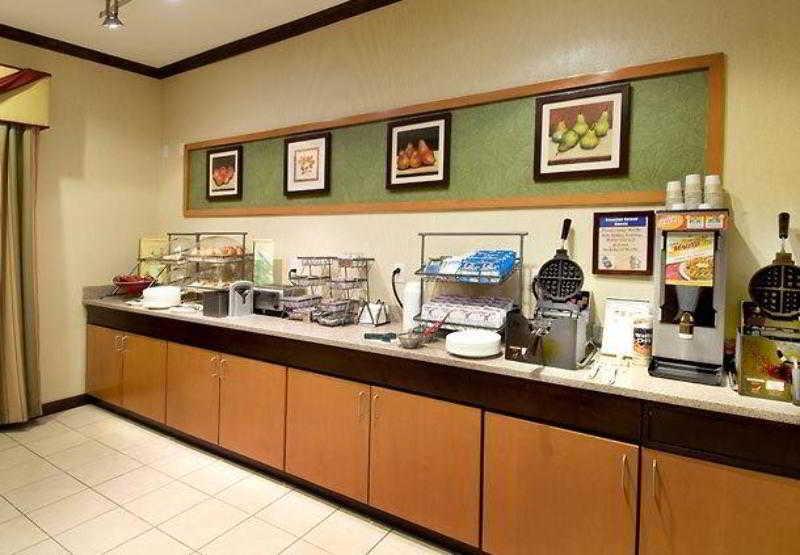 Fairfield Inn & Suites By Marriott Boston Milford Restaurante foto