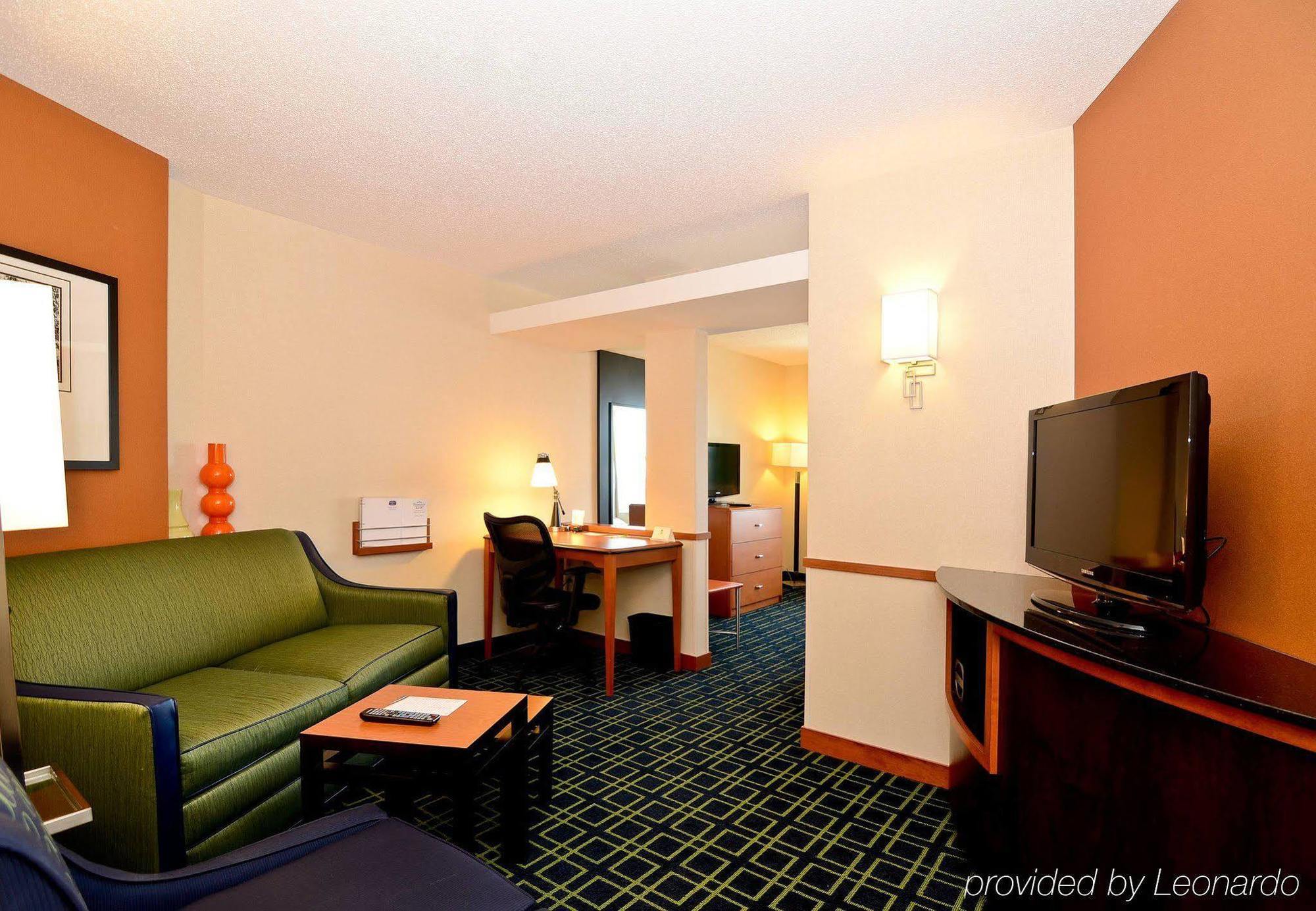 Fairfield Inn And Suites By Marriott New Bedford Quarto foto