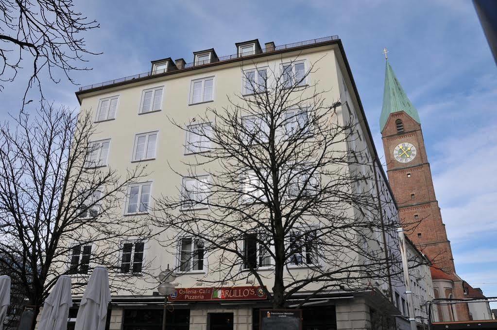 Der Tannenbaum Hotel Munique Exterior foto