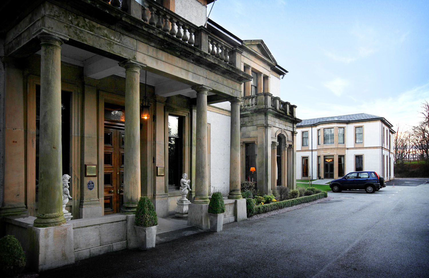 Macdonald Norwood Hall Hotel Aberdeen Exterior foto