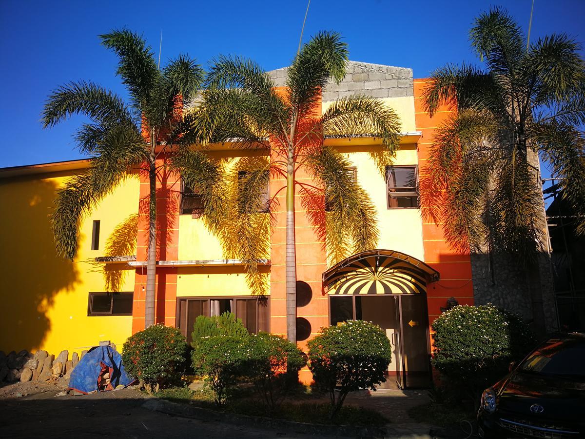 Mjs Pension House Puerto Galera Exterior foto