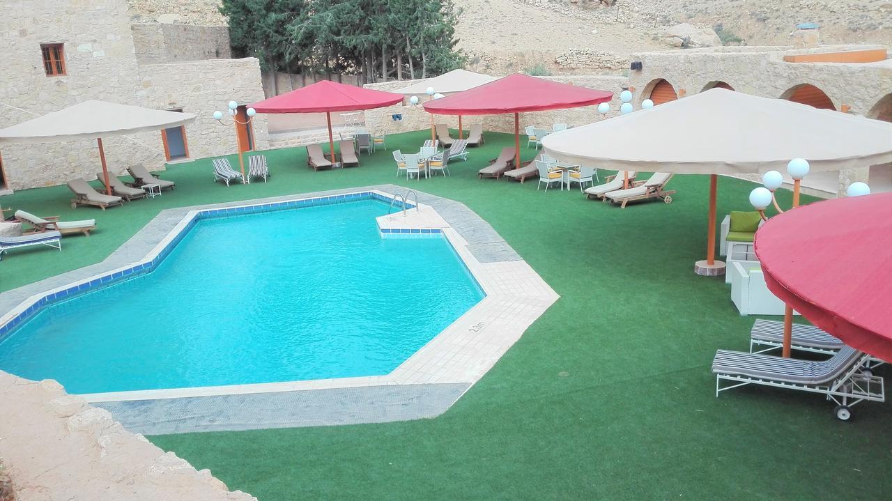 Hayat Zaman Hotel And Resort Petra Wadi Musa Exterior foto
