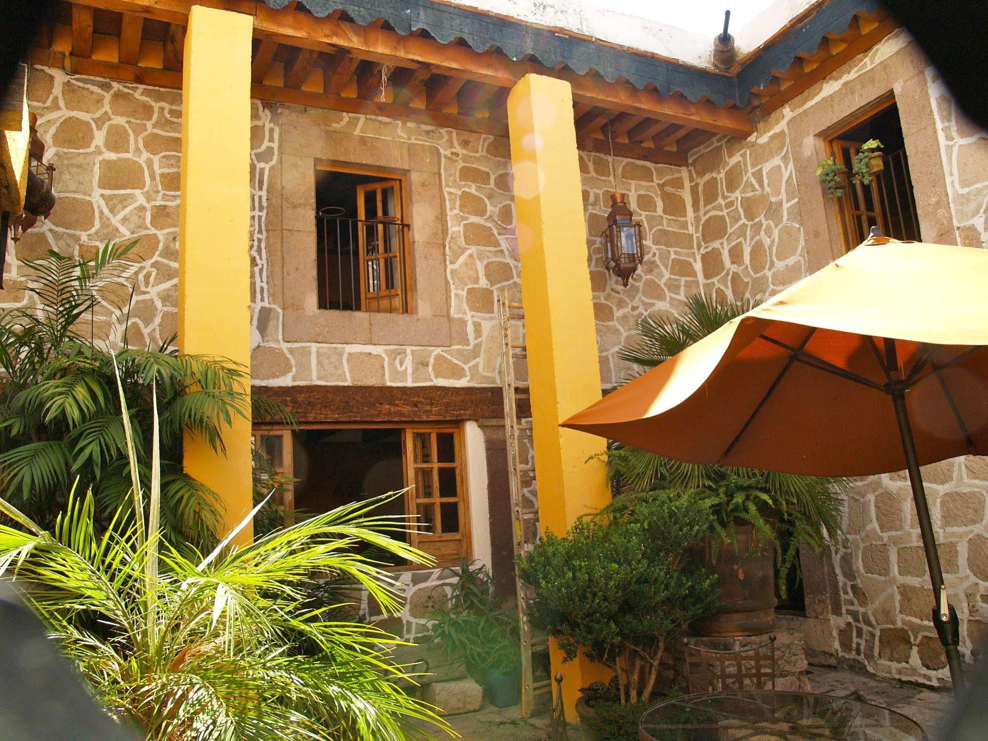 Hotel Casa Del Anticuario Morelia Exterior foto
