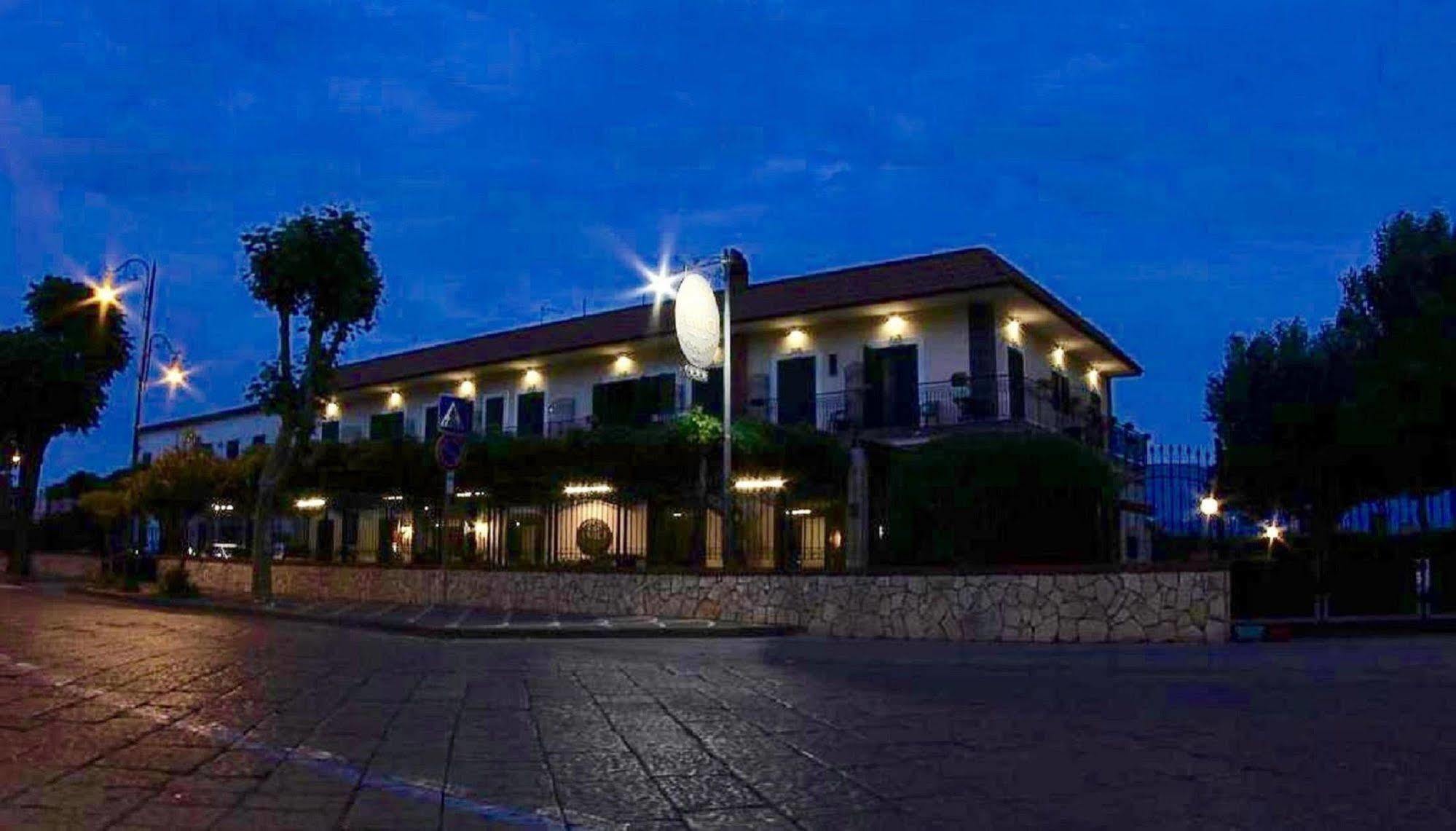 Hotel Degli Amici Pompeia Exterior foto