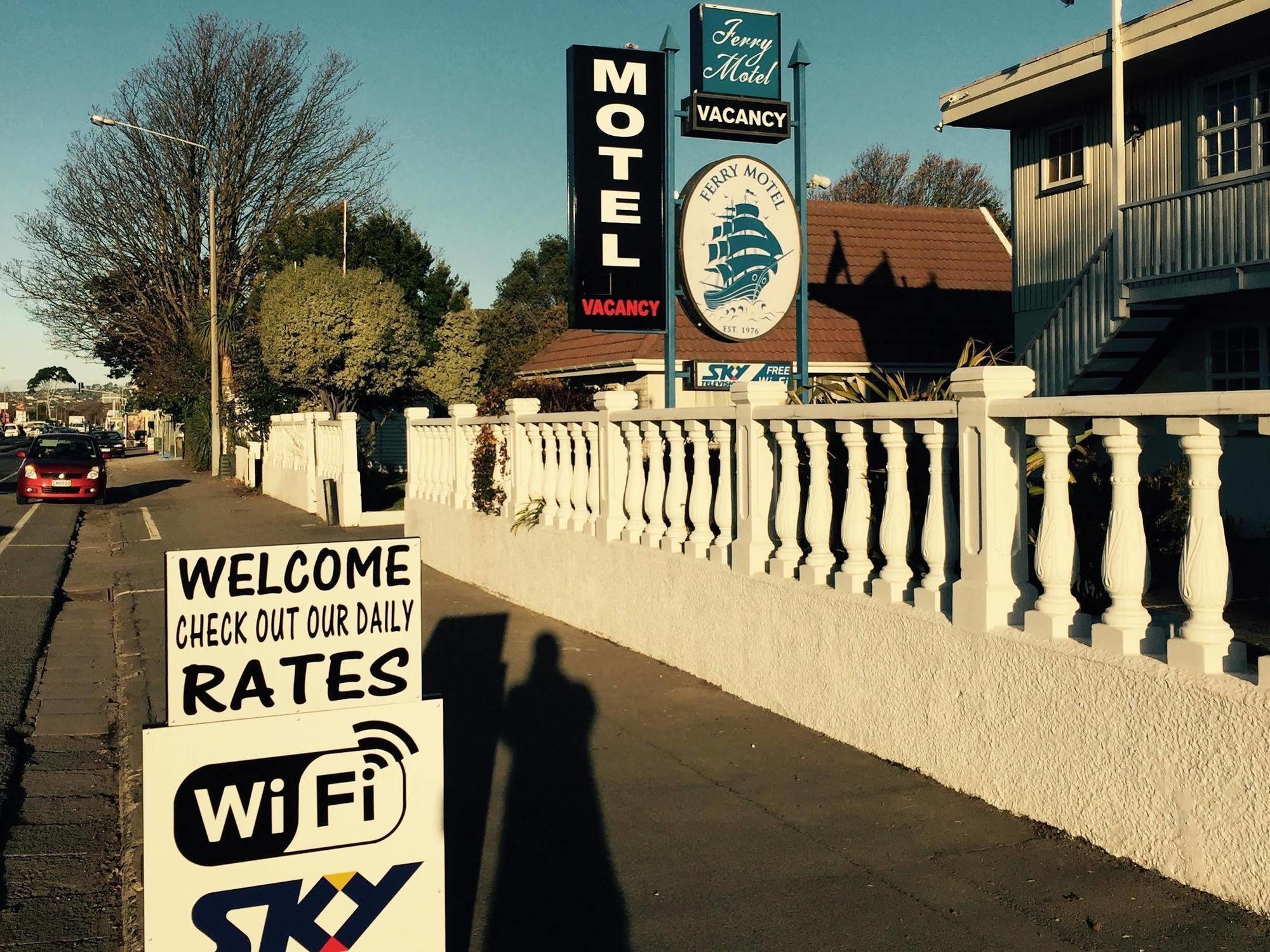 Ferry Motel Christchurch Exterior foto