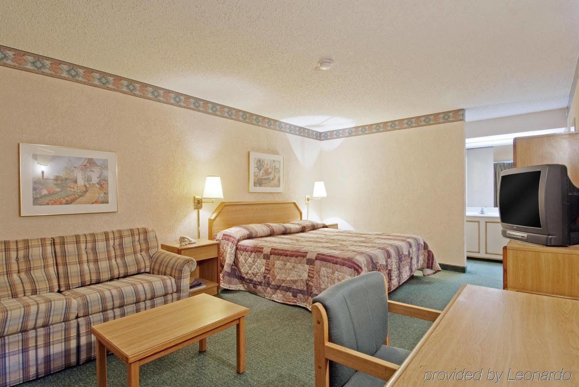 Americas Best Value Inn Dallas Quarto foto