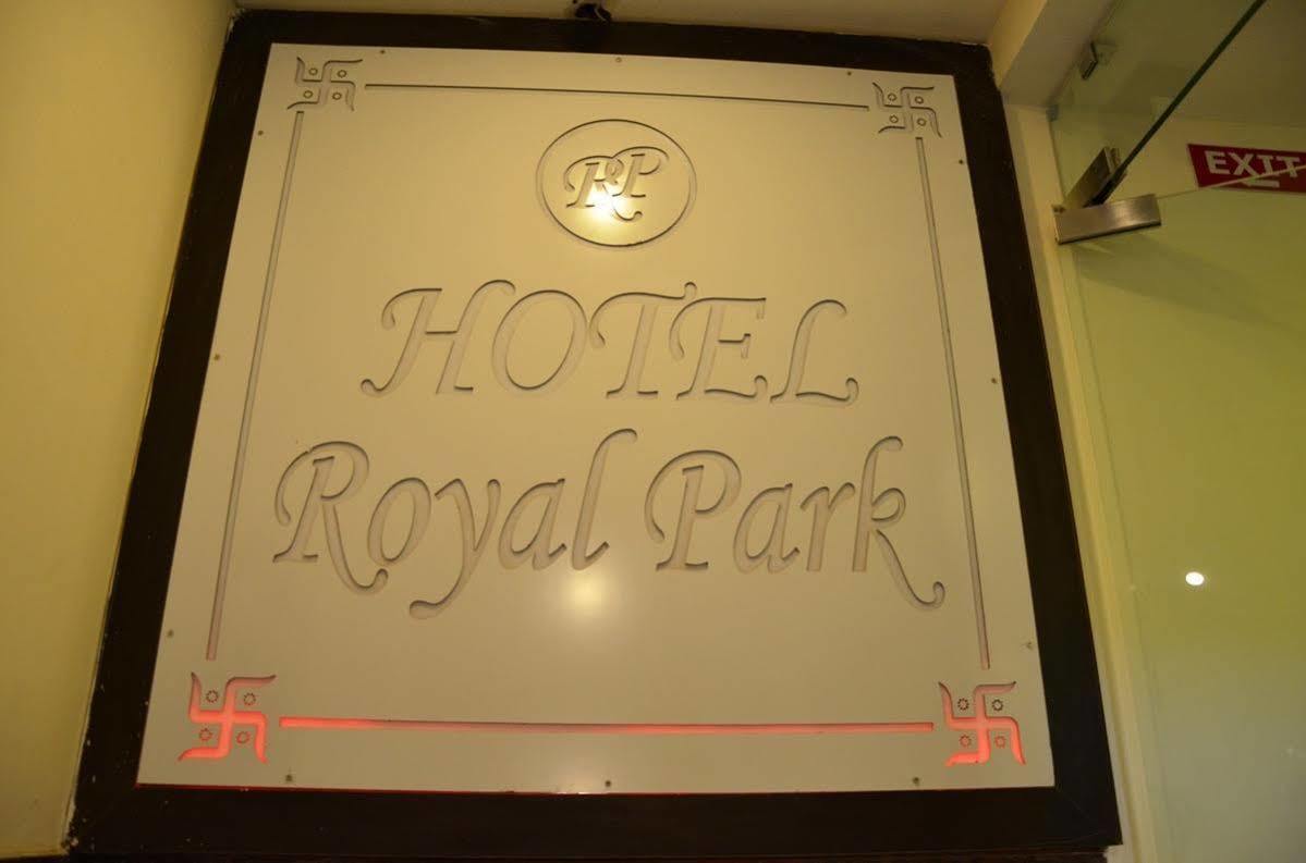 Hotel Royal Park 22 Chandīgarh Exterior foto
