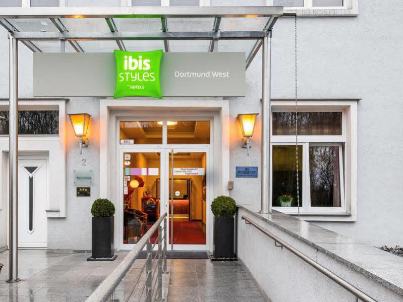 Ibis Styles Dortmund West Hotel Exterior foto