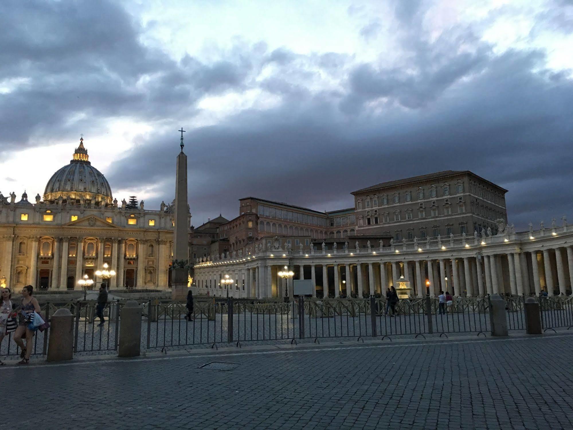 Sotto La Cupola Acomodação com café da manhã Roma Exterior foto