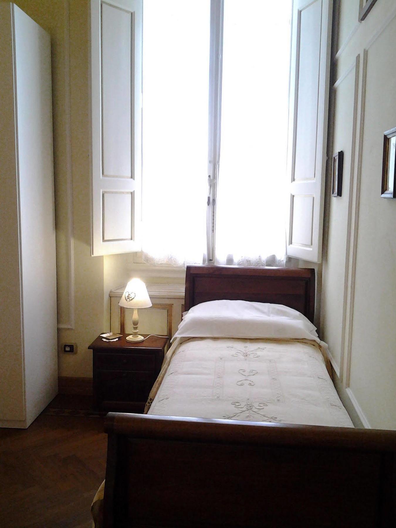 Booking Firenze Appartamenti Exterior foto