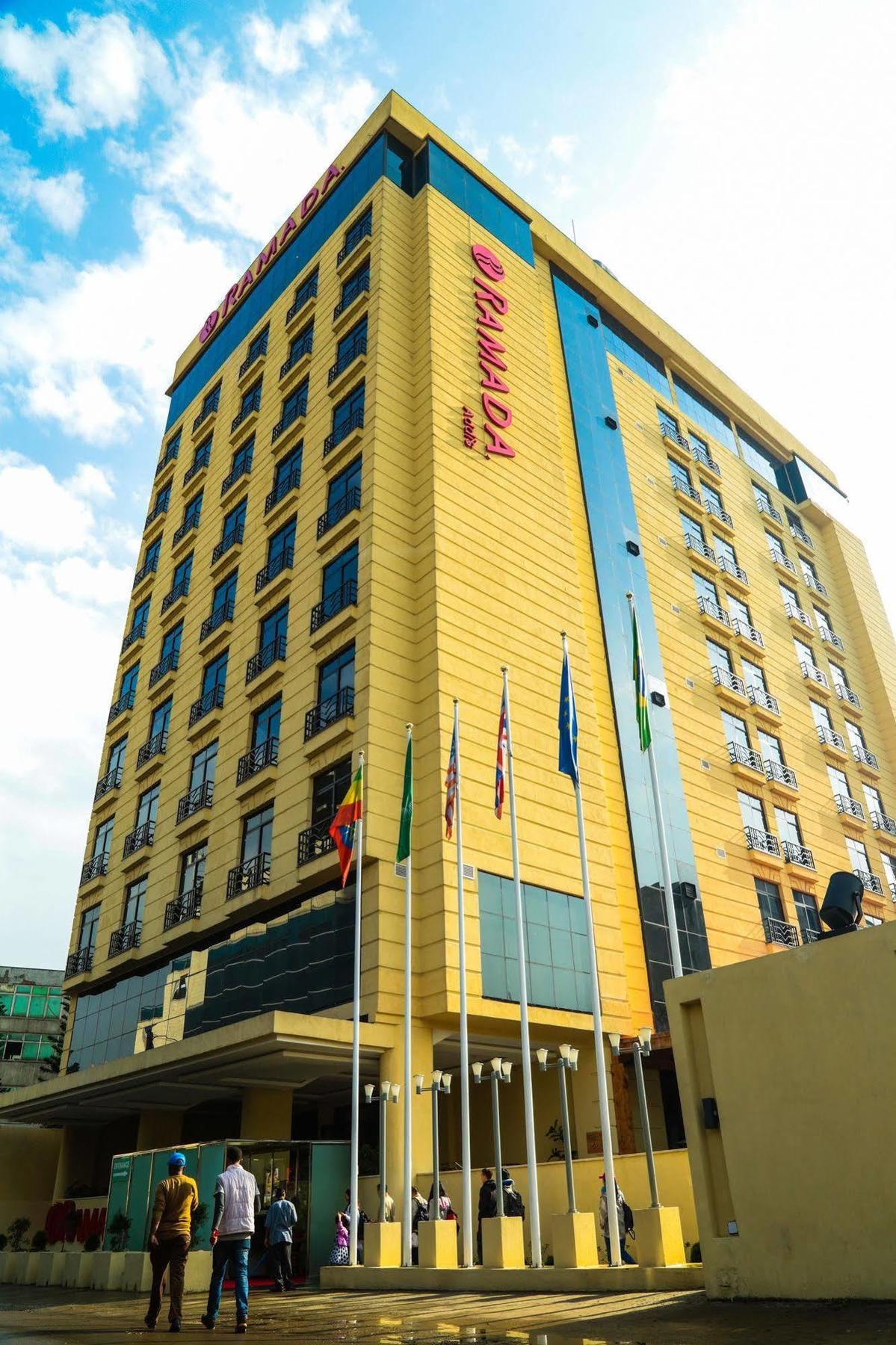 Ramada By Wyndham Addis Ababa Hotel Exterior foto