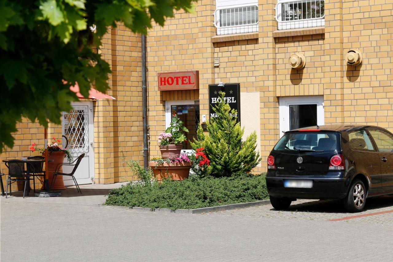 Hotel Markischer Hof Luckenwalde Exterior foto