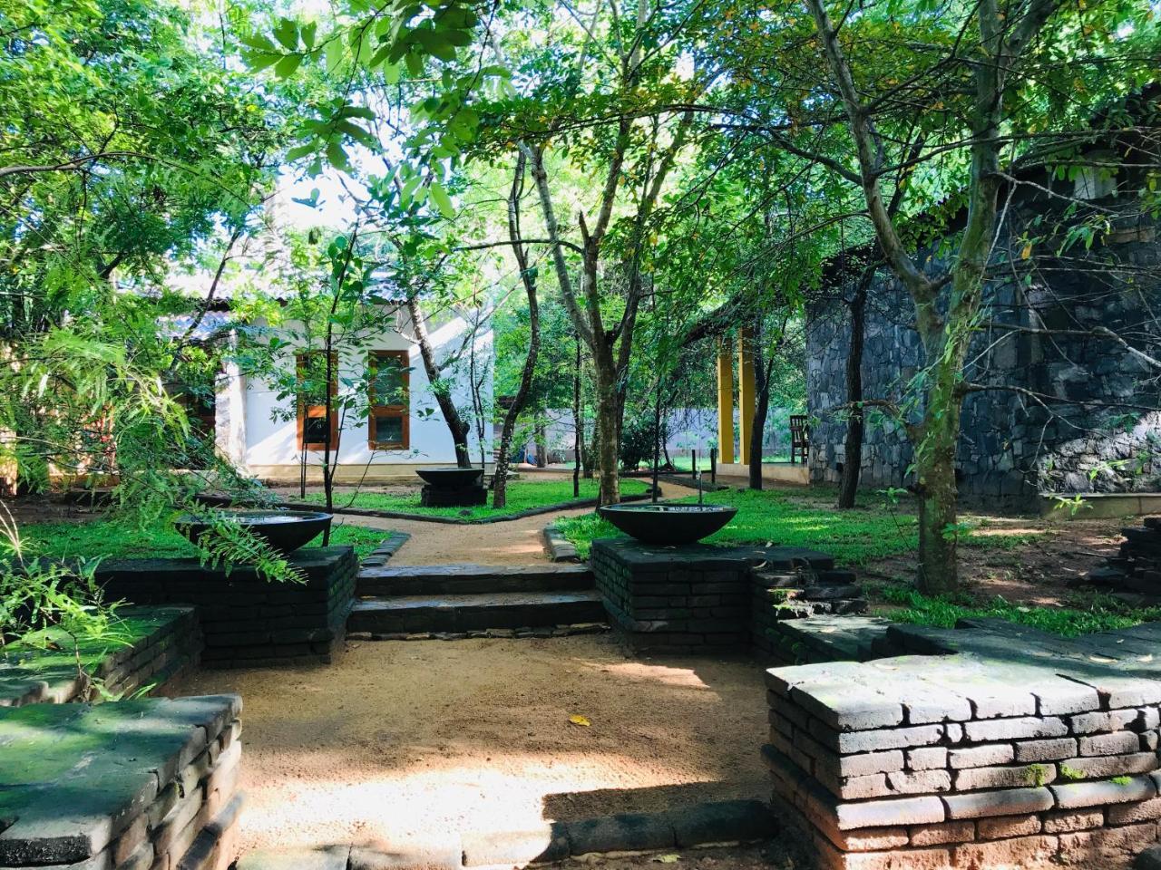 Twin Blocks Nature Resort Anuradhapura Exterior foto