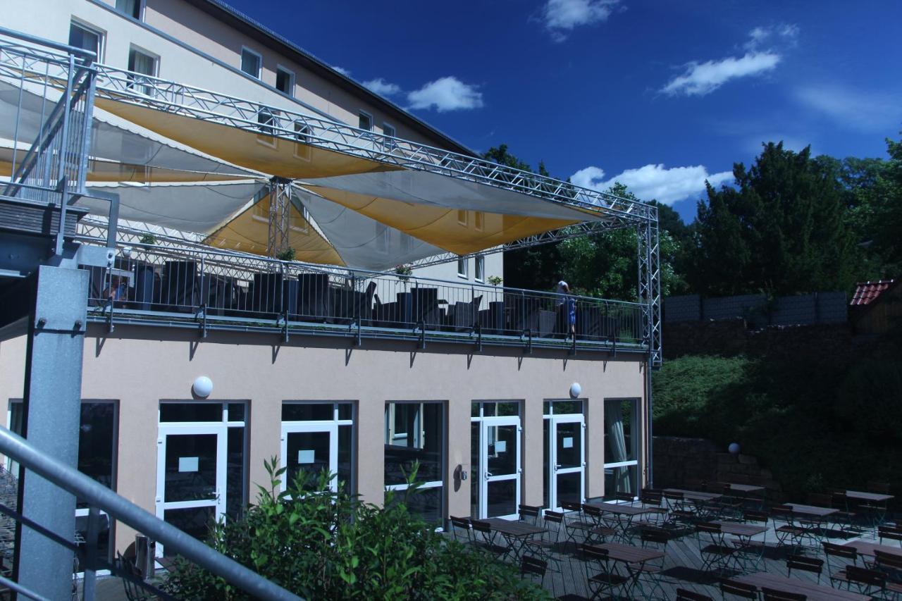 Bergwirtschaft Wilder Mann Hotel Und Restaurant Dresden Exterior foto