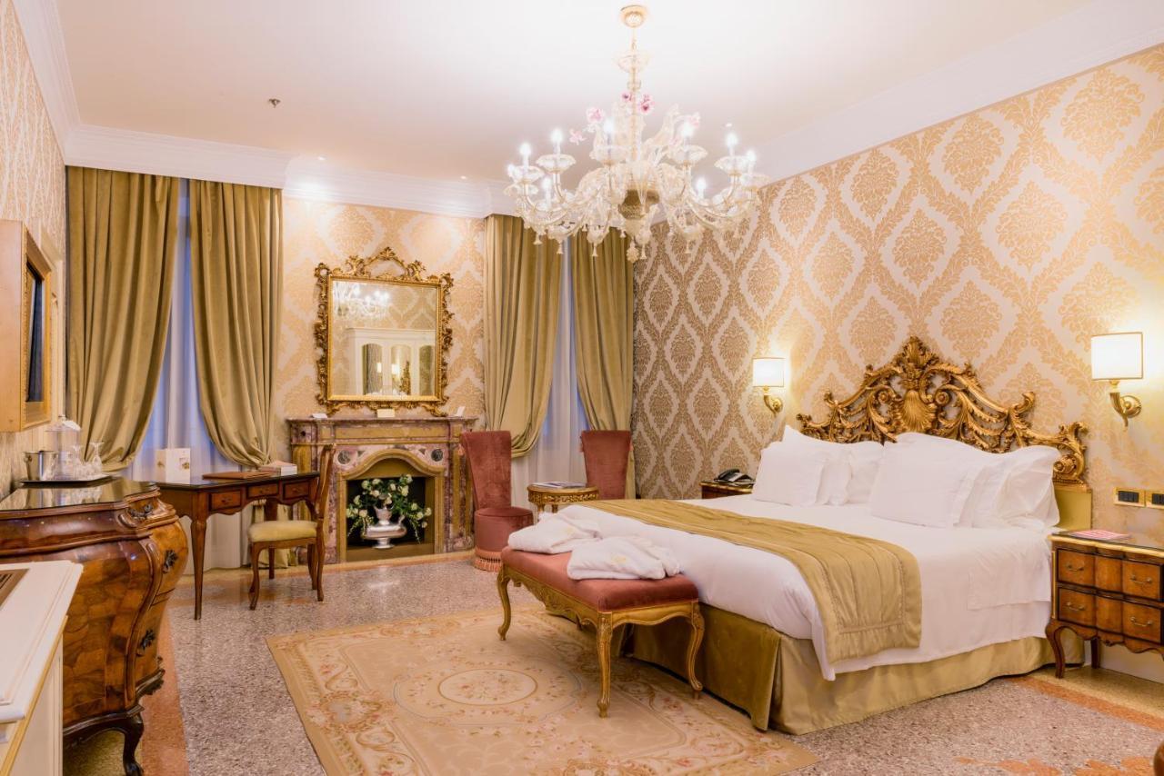 Hotel Ai Reali - Small Luxury Hotels Of The World Veneza Exterior foto