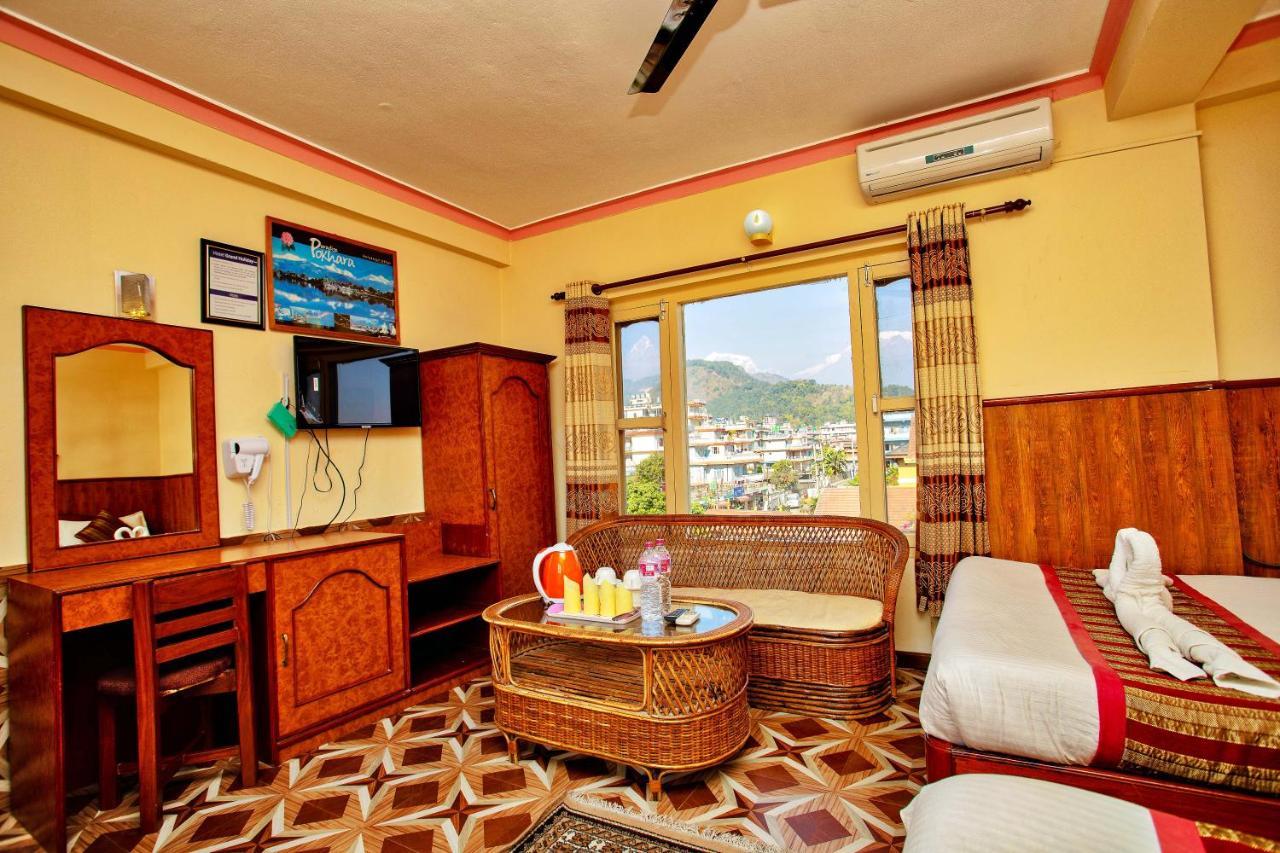 Hotel Grand Holiday Pokhara Exterior foto