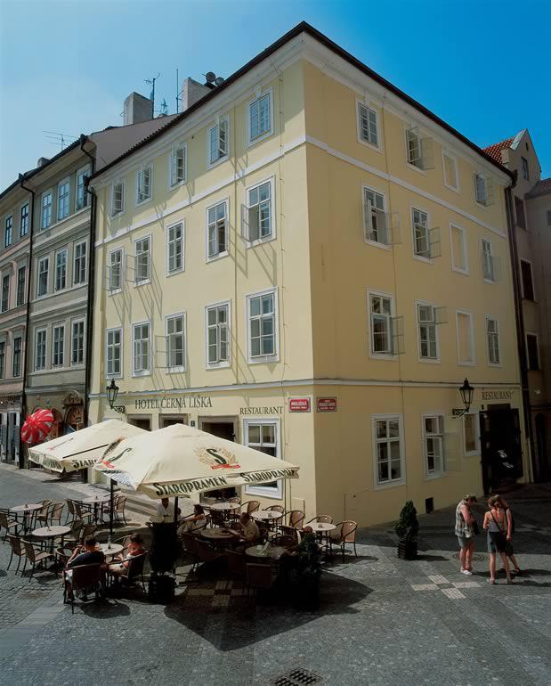 Cerna Liska Hotel Praga Exterior foto