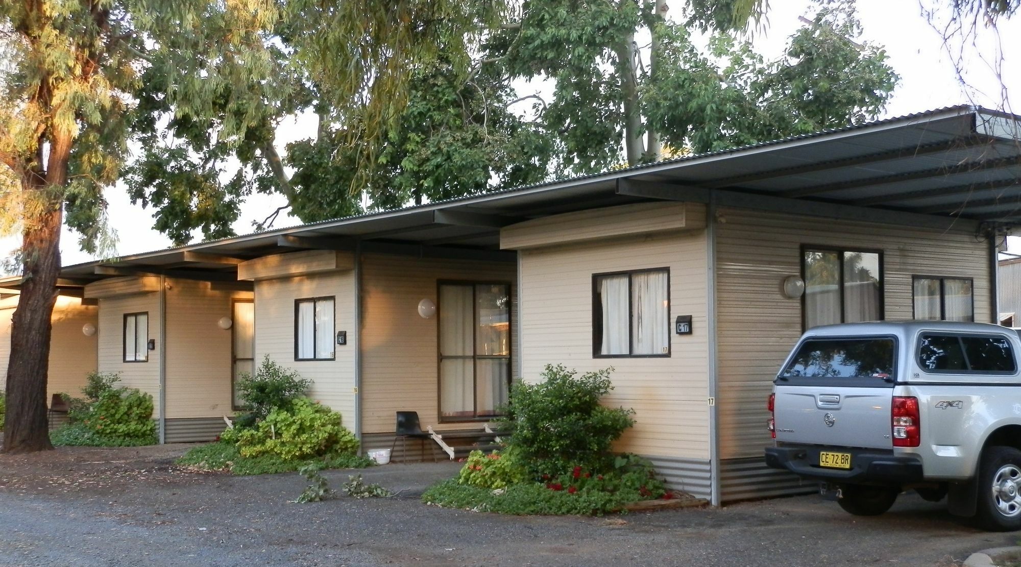 Narrabri Motel And Caravan Park Exterior foto