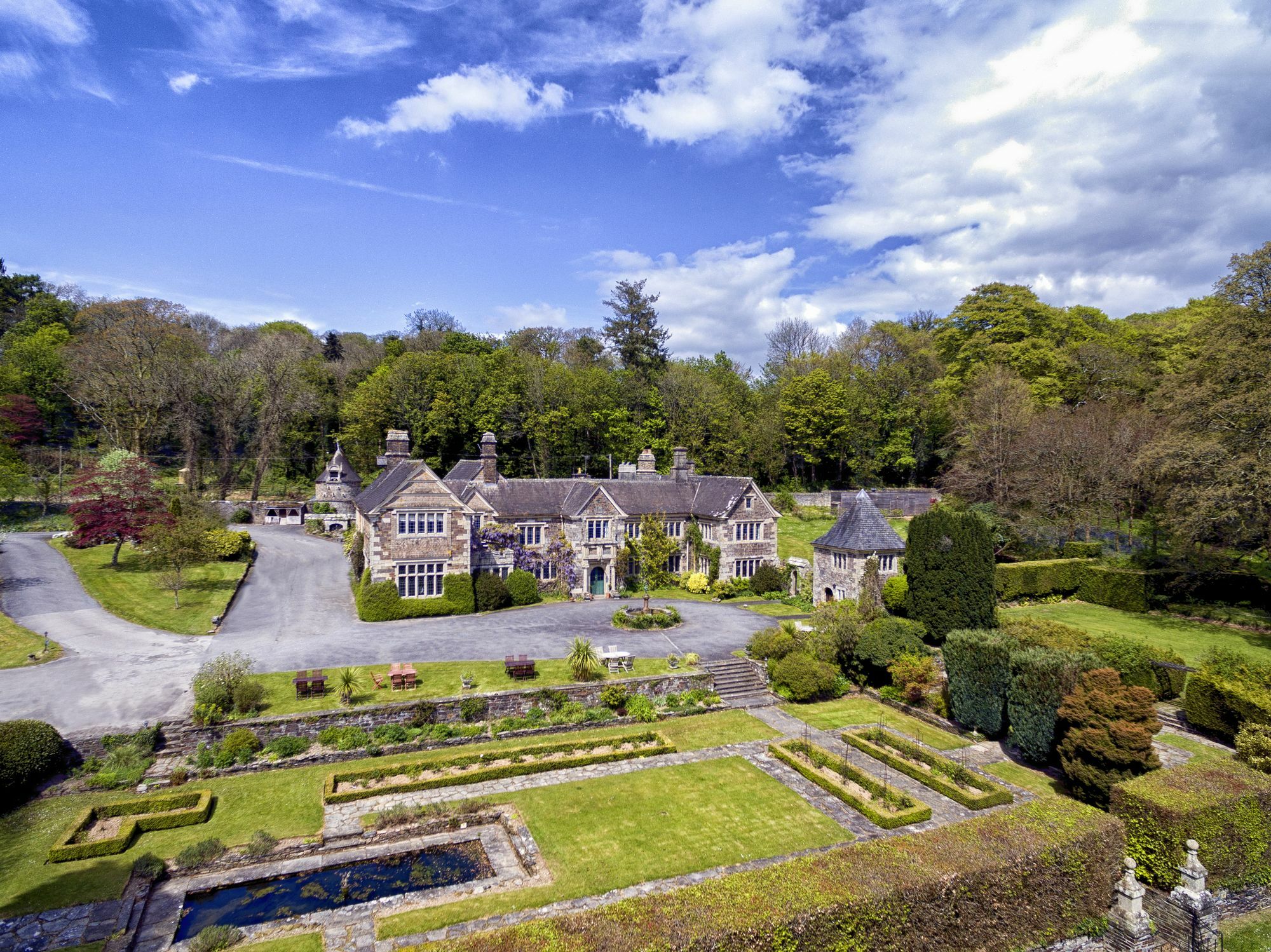 Lewtrenchard Manor Casa de hóspedes Okehampton Exterior foto