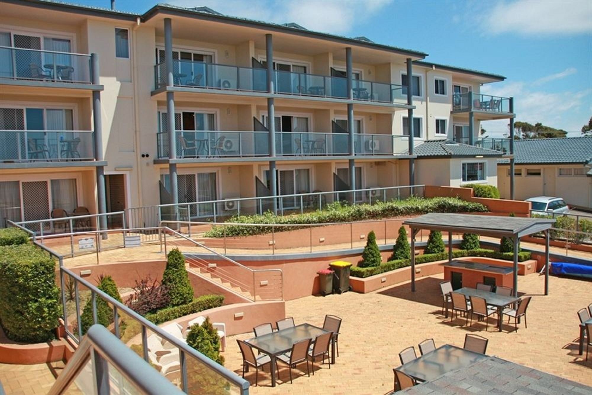 Amooran Oceanside Apartments And Motel Narooma Exterior foto