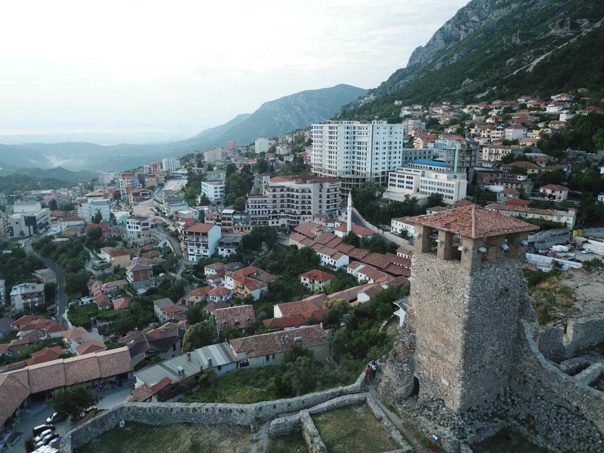 Hotel Panorama Kruje View On The Castle And The Old Town Exterior foto