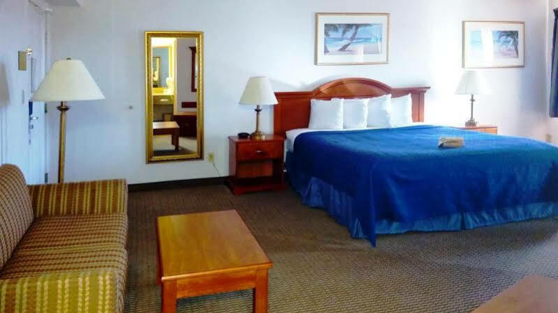 Quality Inn & Suites Redwood Coast Crescent City Exterior foto