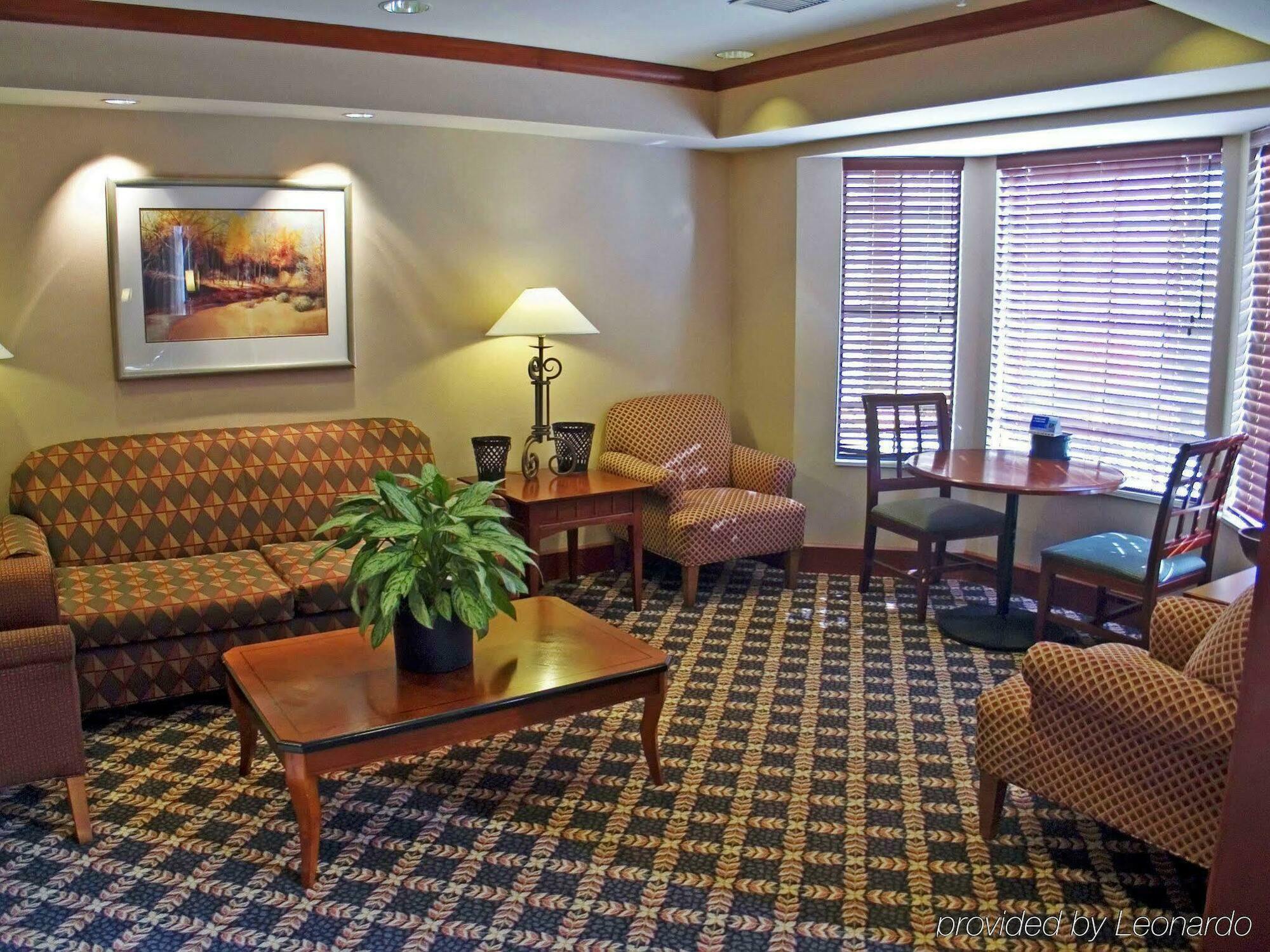 Staybridge Suites Grand Rapids-Kentwood, An Ihg Hotel Interior foto