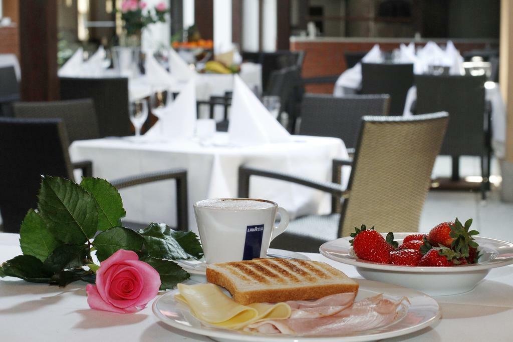 Hotel Parco Di Schonbrunn Vienna City Restaurante foto