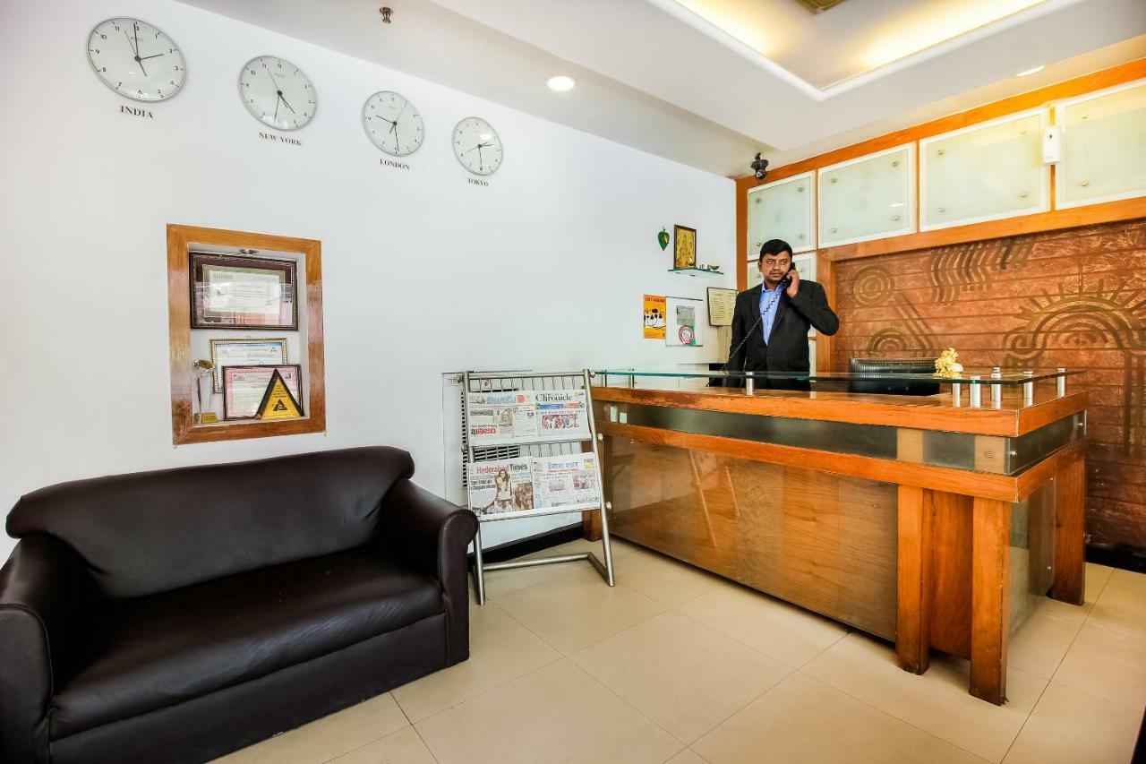 Hotel Sg Comforts Hyderabad Exterior foto