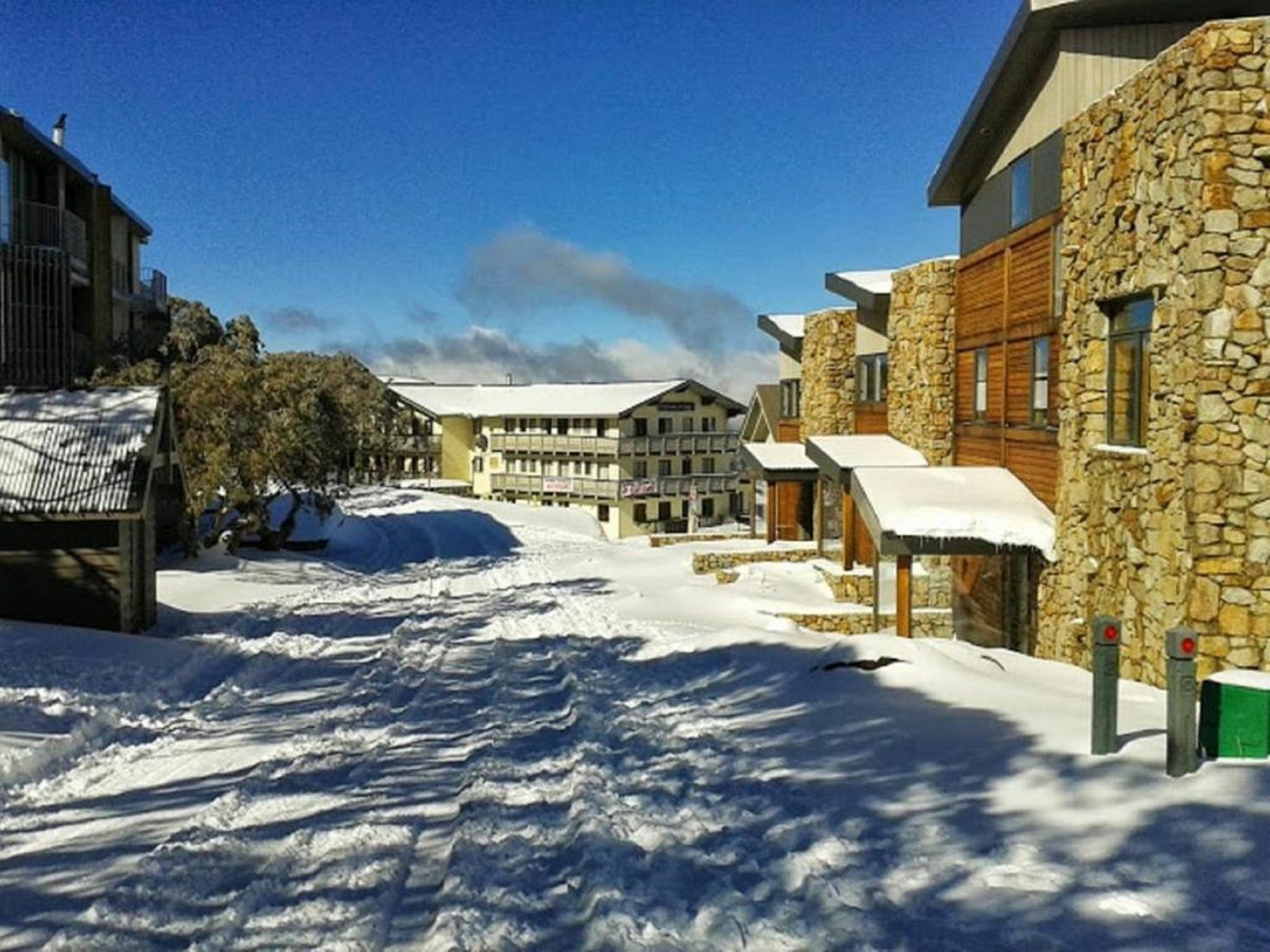 Enzian Hotel Mt Buller Mount Buller Exterior foto