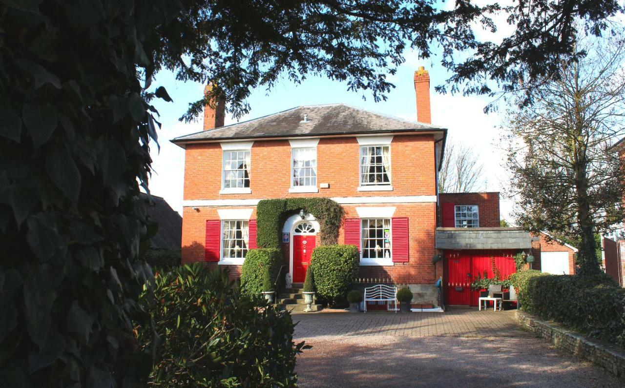 Holly House Bed And Breakfast And Apartments Hereford Exterior foto