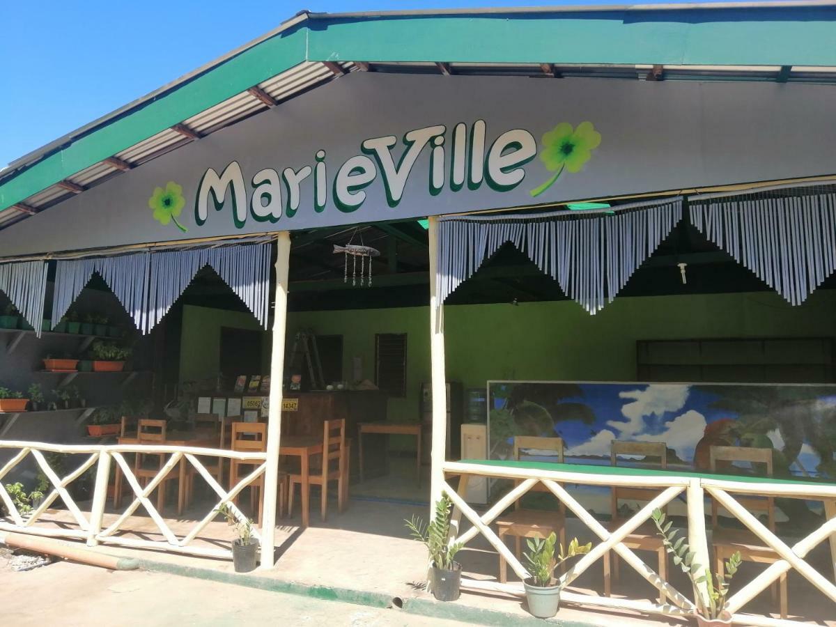 Marieville Acomodação com café da manhã Puerto Princesa Exterior foto