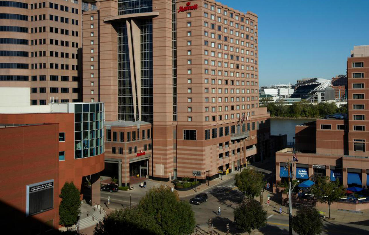 Cincinnati Marriott At Rivercenter Covington Exterior foto