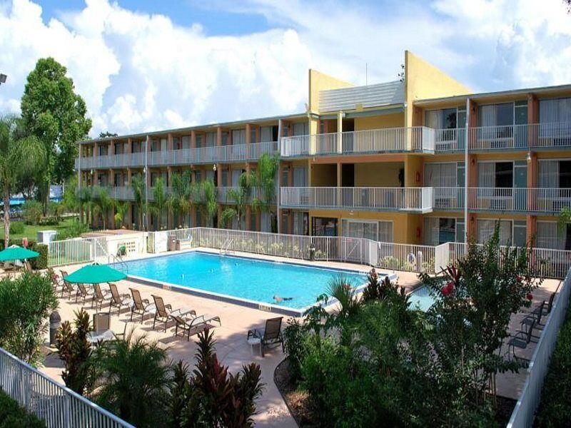 Howard Johnson By Wyndham Tropical Palms Kissimmee Exterior foto