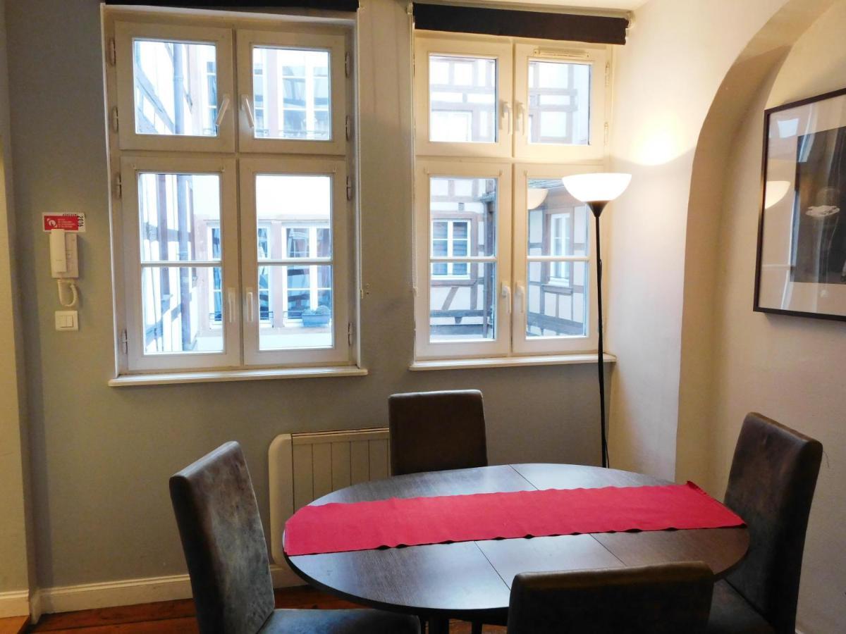 Appartement De Charme Au Pied De La Grand' Rue Estrasburgo Exterior foto