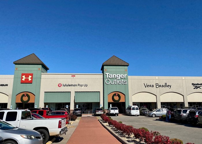 Tanger Outlets Branson photo