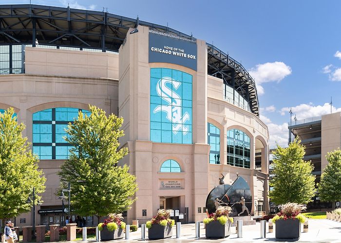 Guaranteed Rate Field photo
