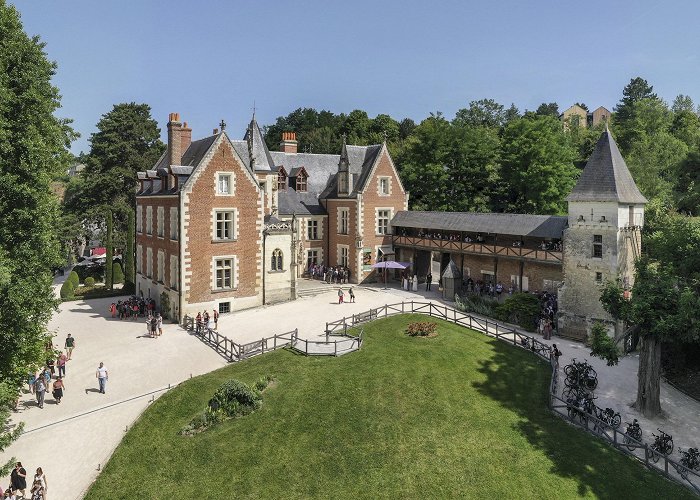 Chateau Du Clos Luce Château du Clos Lucé Leonardo da Vinci Park - Saumur Loire Valley ... photo