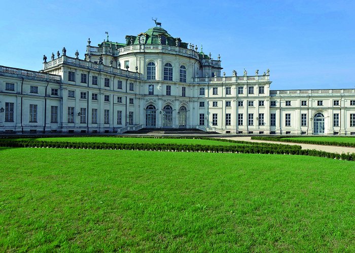 Stupinigi Palace & Park PALAZZINA DI CACCIA DI STUPINIGI | Turismo Torino e Provincia photo