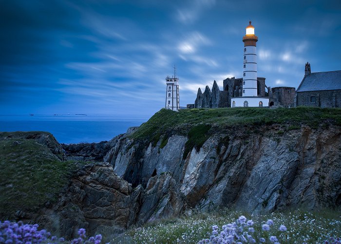 Saint-Mathieu Lighthouse Saint-Mathieu lighthouse, Plougonvelin, France photo