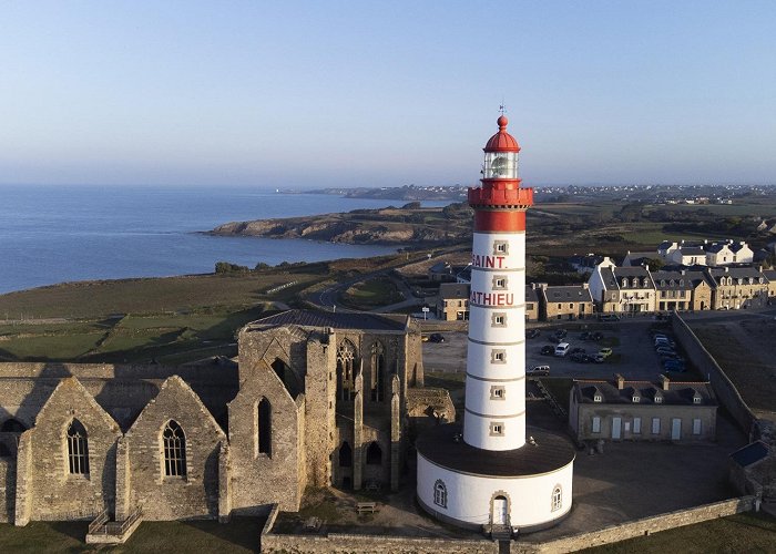 Saint-Mathieu Lighthouse Saint-Mathieu lighthouse - Office de tourisme Iroise Bretagne photo