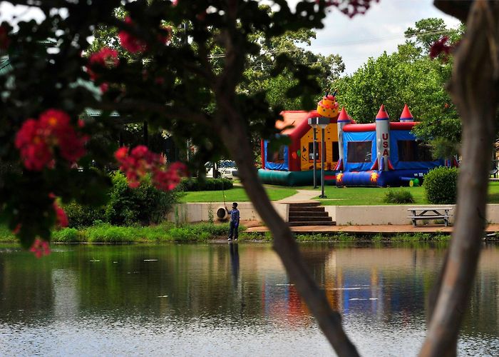 Jhb Zoo Lake Apart but Together > Shaw Air Force Base > Article Display photo