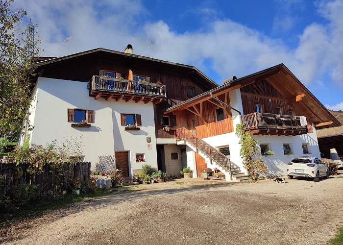 Ski Lift Doss Dei Laresi Vacation Homes near 412 Hubertus, Nova Levante: House Rentals ... photo