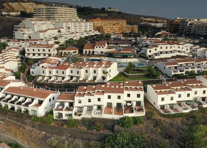 Puerto de Santiago (Tenerife) photo