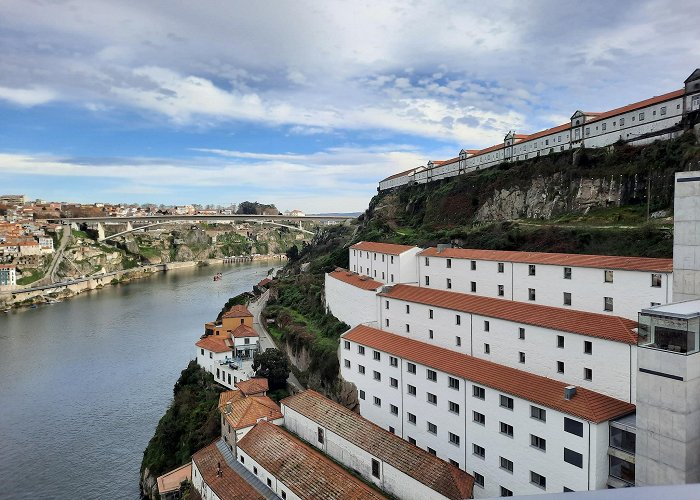 Vila Nova de Gaia photo