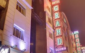Hotel Grand Godwin - Near New Delhi Railway Station - Paharganj Nova Deli Exterior photo