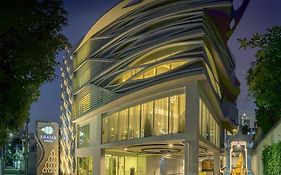 Anajak Bangkok Hotel - Sha Plus Banguecoque Exterior photo
